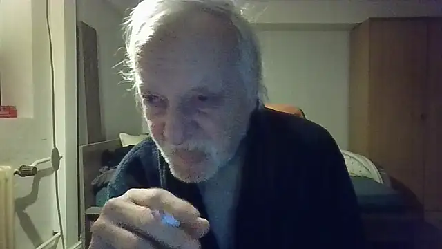 Snapshot of Sammy1660 chatting on March 8, 2025, 5:07 am Sammy1660 online show from March 8, 2025, 5:07 am