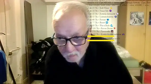 Snapshot of Sammy1660 chatting on November 18, 2025, 5:49 pm Sammy1660 online show from November 18, 2025, 5:49 pm