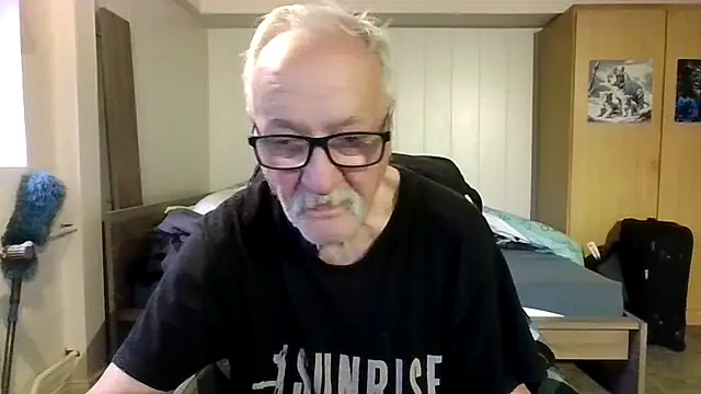 Snapshot of Sammy1660 chatting on October 12, 2025, 3:57 pm Sammy1660 online show from October 12, 2025, 3:57 pm