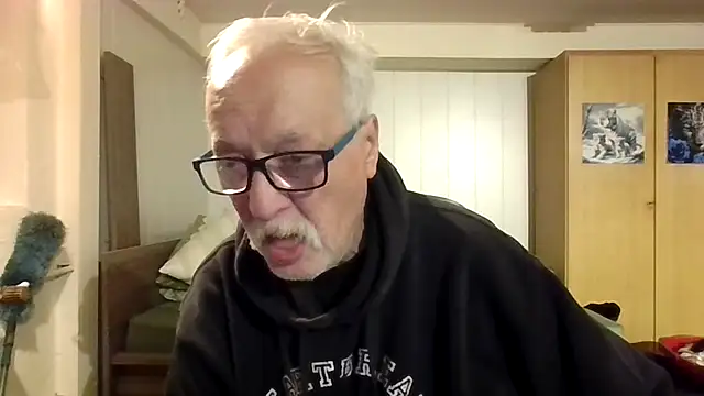 Snapshot of Sammy1660 chatting on October 27, 2025, 9:38 pm Sammy1660 online show from October 27, 2025, 9:38 pm