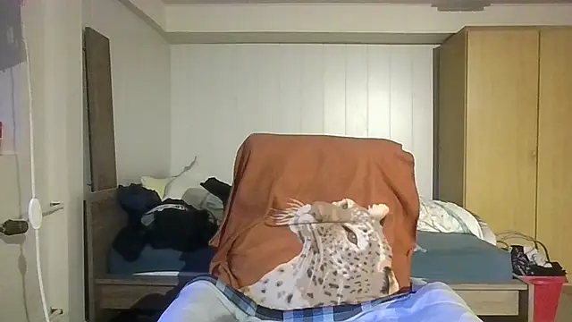 Snapshot of Sammy1660 chatting on February 19, 2025, 4:55 pm Sammy1660 online show from February 19, 2025, 4:55 pm