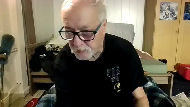 Snapshot of Sammy1660 chatting on November 3, 2025, 12:38 am Sammy1660 online show from November 3, 2025, 12:38 am