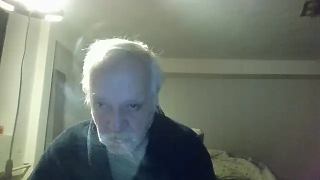 Snapshot of Sammy1660 chatting on December 18, 2024, 6:53 am Sammy1660 online show from December 18, 2024, 6:53 am