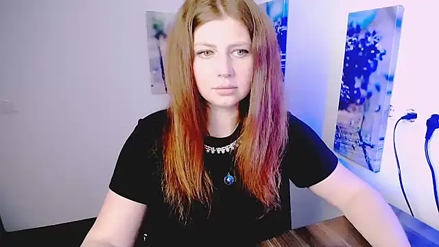 Snapshot of Lizzy_Love chatting on March 13, 2026, 1:05 pm Lizzy Love online show from March 13, 2026, 1:05 pm