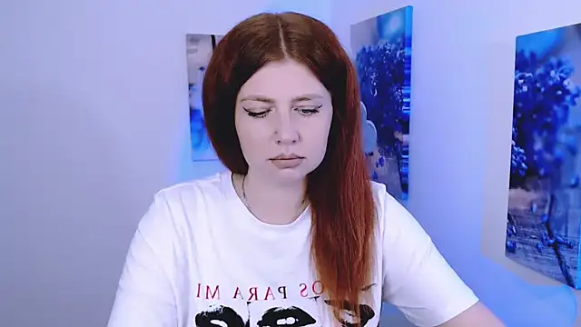 Lizzy Love online show from October 20, 2025, 12:38 pm