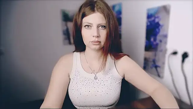 Snapshot of Lizzy_Love chatting on March 28, 2026, 1:45 pm Lizzy Love online show from March 28, 2026, 1:45 pm