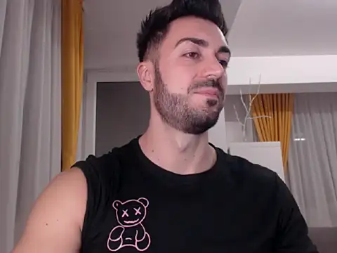 Snapshot of GoldenMark chatting on November 15, 2025, 10:03 pm GoldenMark online show from November 15, 2025, 10:03 pm