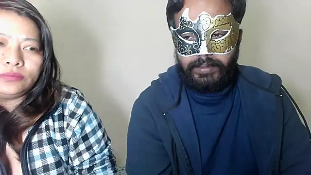 Snapshot of Cutehornycouples chatting on December 20, 2025, 5:38 pm Cutehornycouples online show from December 20, 2025, 5:38 pm