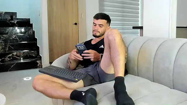 Ricardogo19 online show from July 20, 2026, 9:39 pm