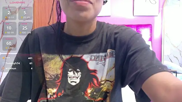 yourcuteneighbourr online show from April 29, 2026, 3:11 am