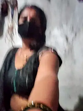 Snapshot of Hey_Ziya chatting on July 1, 2026, 7:58 pm Hey Ziya online show from July 1, 2026, 7:58 pm