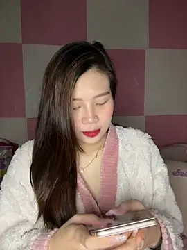 Bae1103 online show from February 17, 2025, 1:22 pm