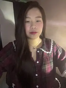 Snapshot of Bae1103 chatting on March 19, 2026, 5:24 pm Bae1103 online show from March 19, 2026, 5:24 pm