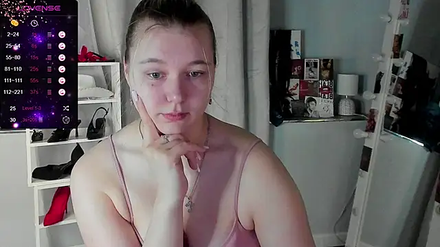 Rebecca Kelly online show from March 17, 2026, 2:25 am