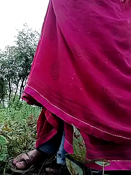 Cute Suhani online show from September 20, 2025, 1:10 am