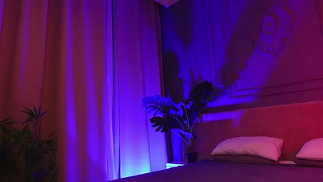 Snapshot of Liv_Fay chatting on December 16, 2025, 3:16 pm Liv Fay online show from December 16, 2025, 3:16 pm