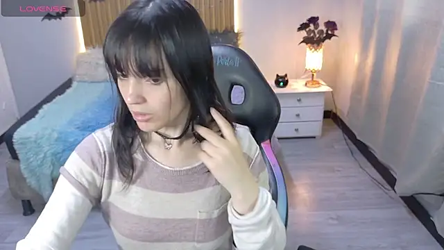 Snapshot of sailor_moon07 chatting on October 14, 2025, 12:50 pm sailor moon07 online show from October 14, 2025, 12:50 pm