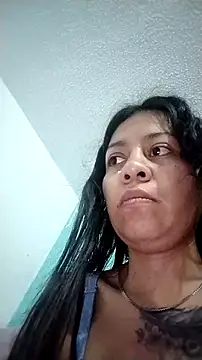 Tiphanydirty3 online show from November 23, 2025, 9:52 am