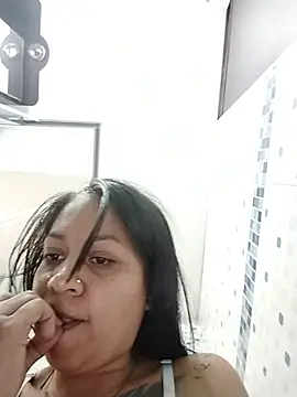 Snapshot of Tiphanydirty3 chatting on July 26, 2026, 5:20 pm Tiphanydirty3 online show from July 26, 2026, 5:20 pm