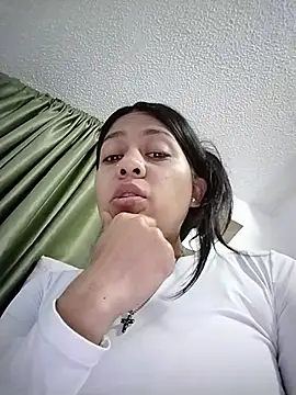Snapshot of Tiphanydirty3 chatting on July 12, 2026, 3:40 am Tiphanydirty3 online show from July 12, 2026, 3:40 am