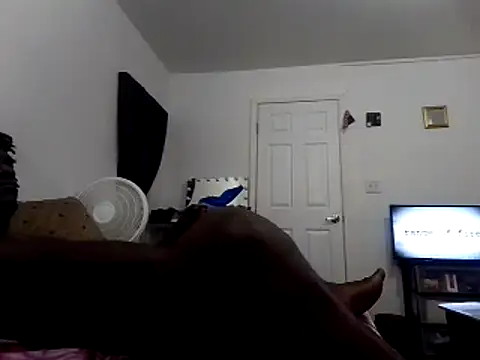 Snapshot of Hugedick0071 chatting on July 2, 2026, 6:41 am Hugedick0071 online show from July 2, 2026, 6:41 am