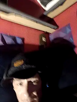 Snapshot of SInfiniSensation1 chatting on September 24, 2025, 1:46 am SInfiniSensation1 online show from September 24, 2025, 1:46 am