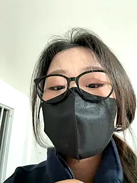 Snapshot of Jenni_nana chatting on December 14, 2025, 3:24 am Jenni nana online show from December 14, 2025, 3:24 am