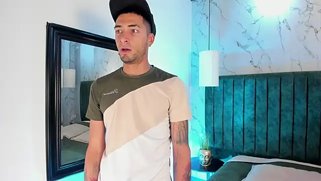 DrakeNeumann online show from December 20, 2025, 3:42 am