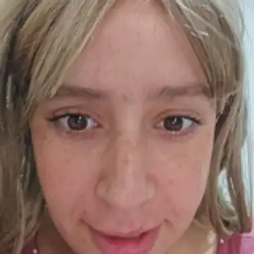 Snapshot of Massa8 chatting on October 30, 2025, 11:41 am Massa8 online show from October 30, 2025, 11:41 am