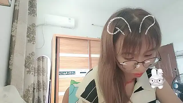 Lili 666 online show from June 26, 2026, 2:28 am