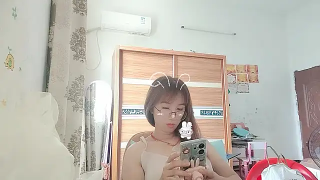 Lili 666 online show from June 29, 2026, 3:02 am