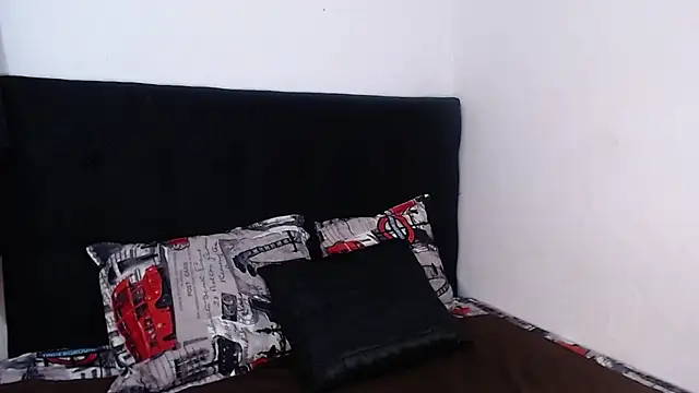 srta luciana online show from November 10, 2025, 12:10 pm