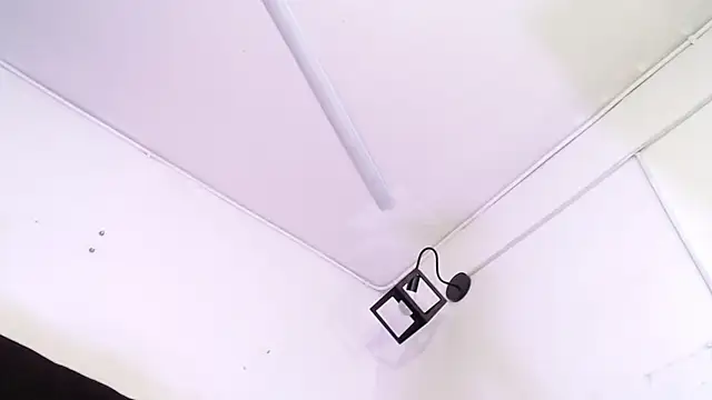 Snapshot of srta_luciana chatting on March 6, 2026, 4:35 pm srta luciana online show from March 6, 2026, 4:35 pm