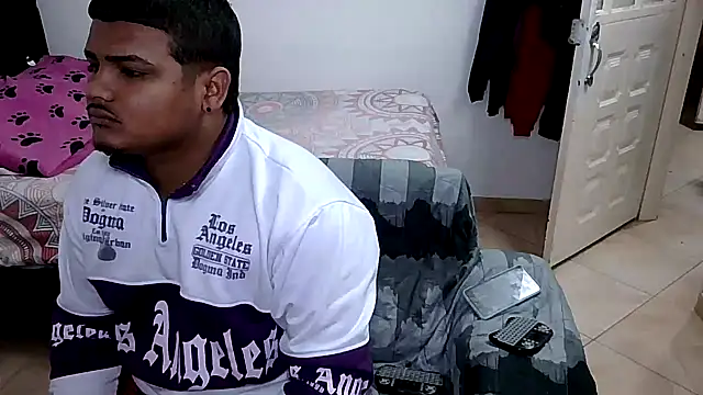 Boycuriousxxx online show from February 6, 2026, 10:44 am