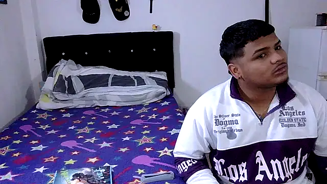 Boycuriousxxx online show from March 9, 2026, 11:36 am