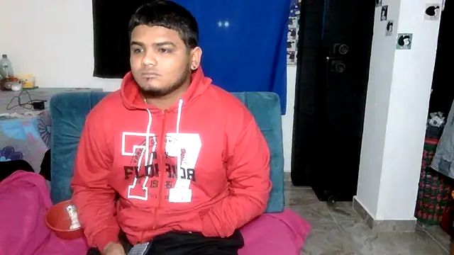 Snapshot of Boycuriousxxx chatting on June 16, 2026, 10:15 am Boycuriousxxx online show from June 16, 2026, 10:15 am