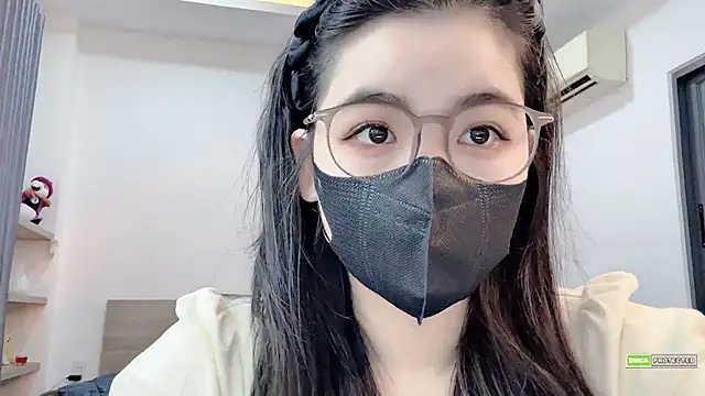 Snapshot of Na_baby chatting on February 17, 2026, 9:56 pm Na baby online show from February 17, 2026, 9:56 pm