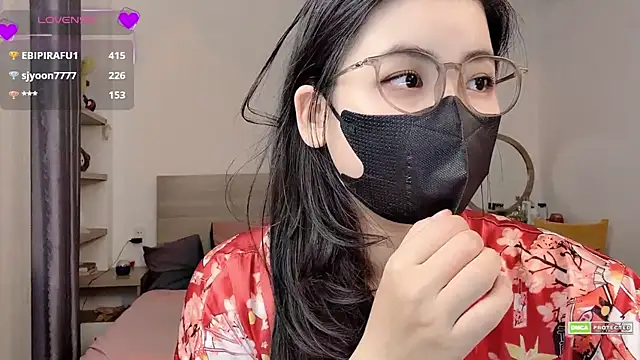 Snapshot of Na_baby chatting on March 18, 2026, 4:19 pm Na baby online show from March 18, 2026, 4:19 pm