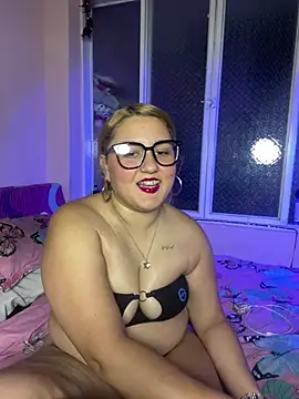 saray gomez22 online show from May 1, 2026, 3:44 am