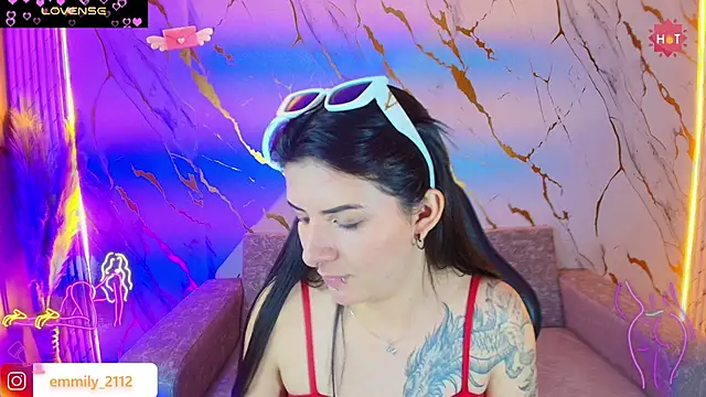  Emily1 online show from September 19, 2025, 1:26 pm