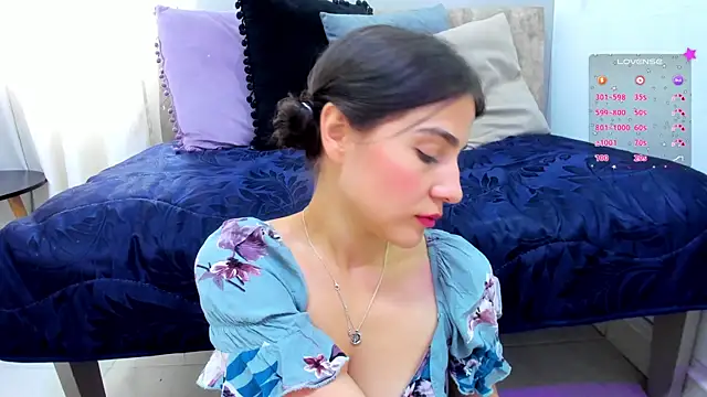Miranda doll  online show from February 16, 2025, 4:21 pm
