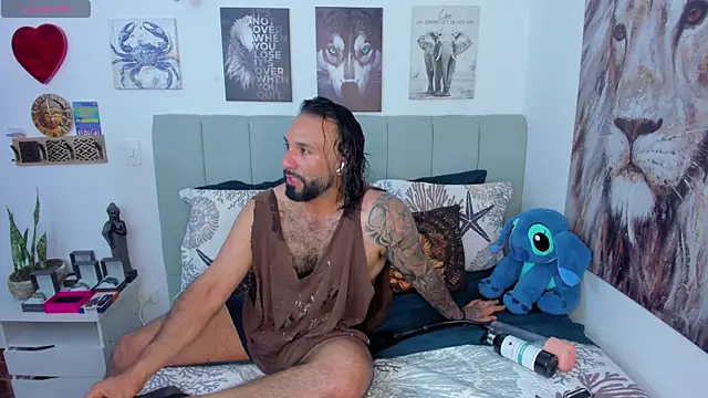 Snapshot of mr_maik chatting on November 19, 2025, 7:58 pm mr maik online show from November 19, 2025, 7:58 pm