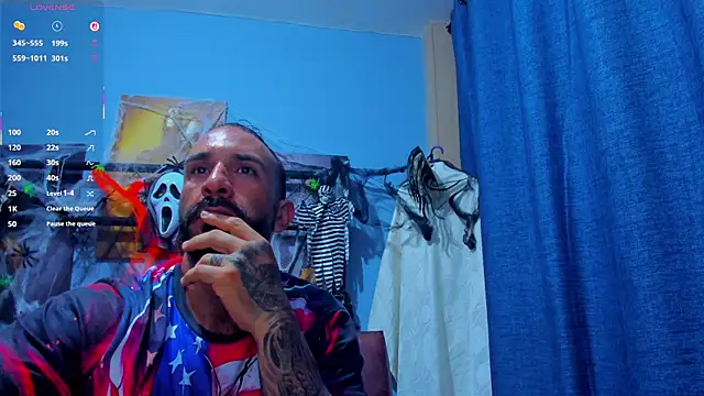 Snapshot of mr_maik chatting on October 28, 2025, 9:47 pm mr maik online show from October 28, 2025, 9:47 pm