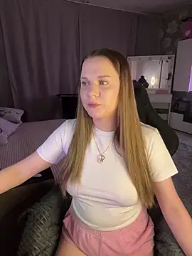 Lexi noah online show from May 8, 2026, 9:07 pm