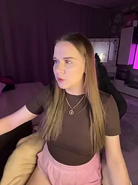 Snapshot of Lexi_noah chatting on November 18, 2025, 9:29 pm Lexi noah online show from November 18, 2025, 9:29 pm