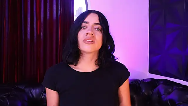 Snapshot of KasiaNoir_ chatting on May 22, 2026, 12:14 pm KasiaNoir online show from May 22, 2026, 12:14 pm