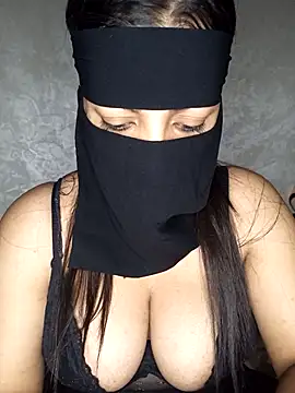 Snapshot of Narimane_maroc chatting on November 2, 2025, 2:38 am Narimane maroc online show from November 2, 2025, 2:38 am