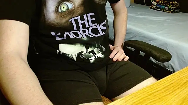 Snapshot of readytocome90 chatting on March 5, 2026, 1:35 am readytocome90 online show from March 5, 2026, 1:35 am