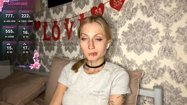 Snapshot of MarthaGees chatting on October 16, 2025, 3:20 pm MarthaGees online show from October 16, 2025, 3:20 pm