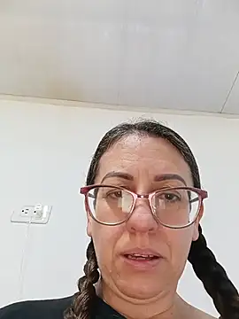 Snapshot of miss_hanna07 chatting on July 10, 2026, 4:51 pm miss hanna07 online show from July 10, 2026, 4:51 pm